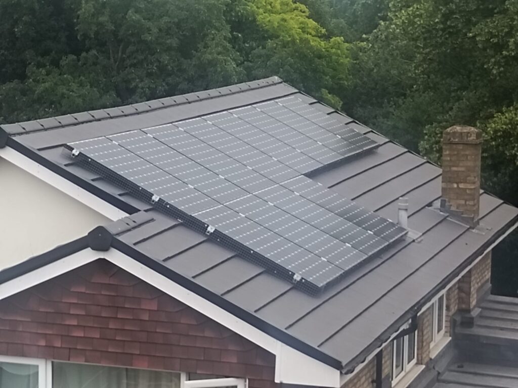 Laindon Hills Solar Panel Cleaning